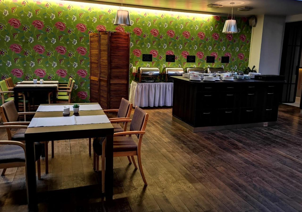 Amrita Hotel Liepāja Екстериор снимка